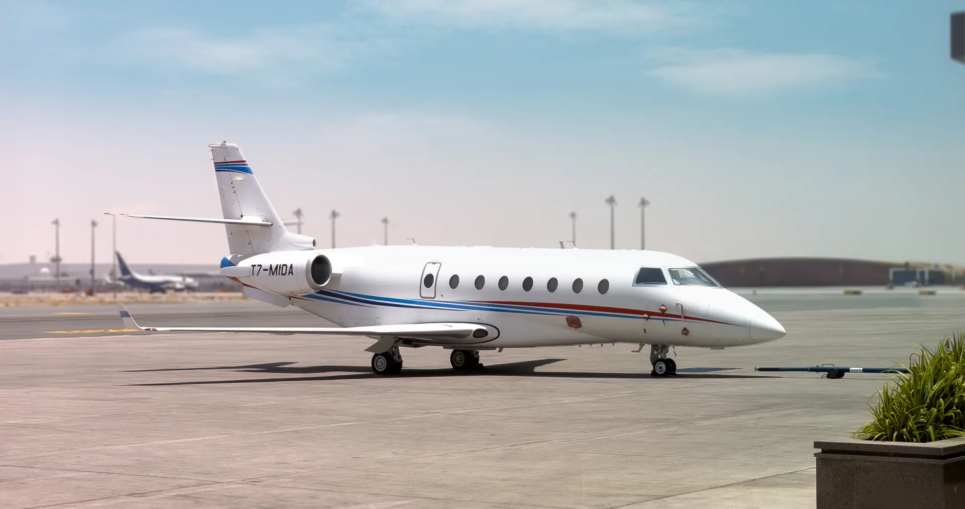 Gulfstream G200 — view 1 of 3